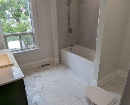 Custom bathroom renovation-10302-2