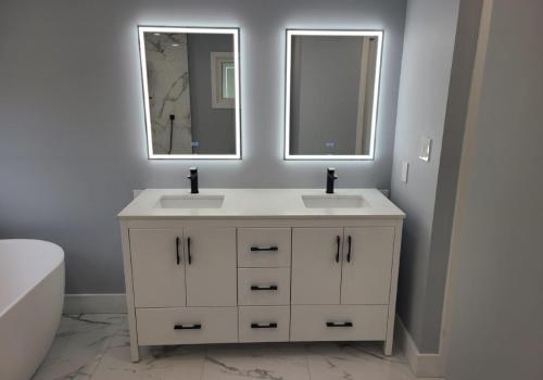 Bathroom remodel in Toronto: HIP-9621-2